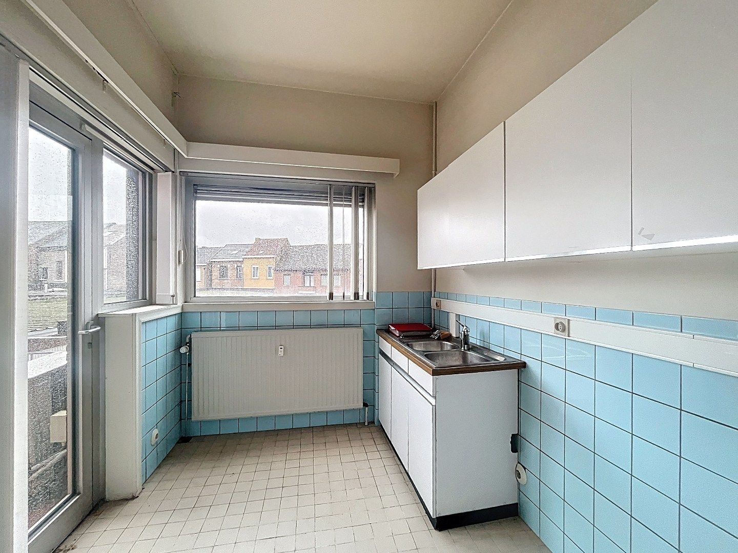 Veelzijdig pand op topligging: wonen en werken of tweewoonst met terrassen en garage foto 7