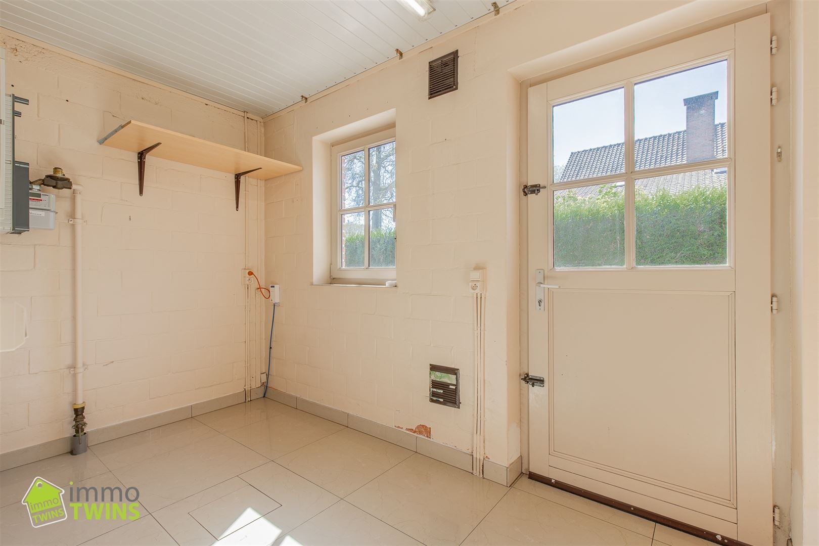 Instapklare OB met 5 slpks, garage en tuin te Grembergen foto 21