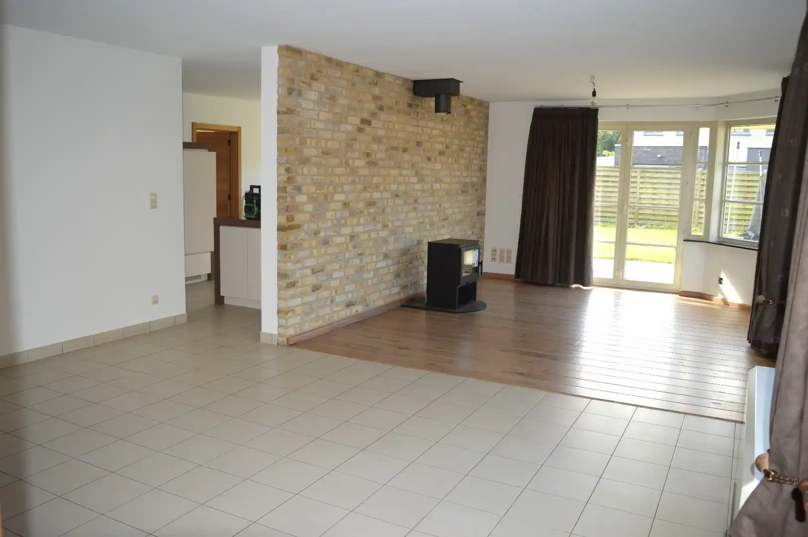 Mooi gelegen villa foto 3