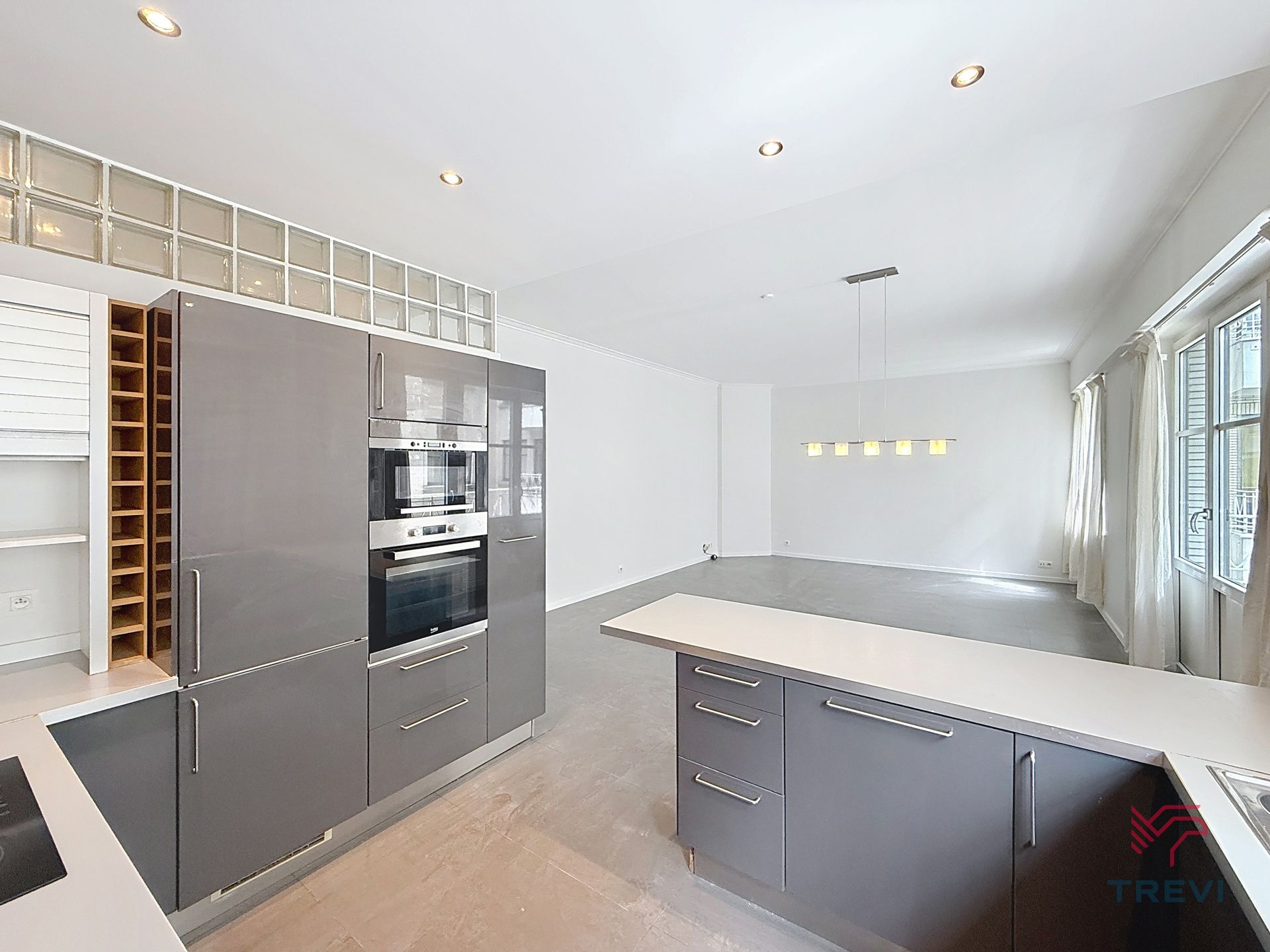 Opgeknapt appartement met 1 slaapkamer - Centrum Brussel foto 3