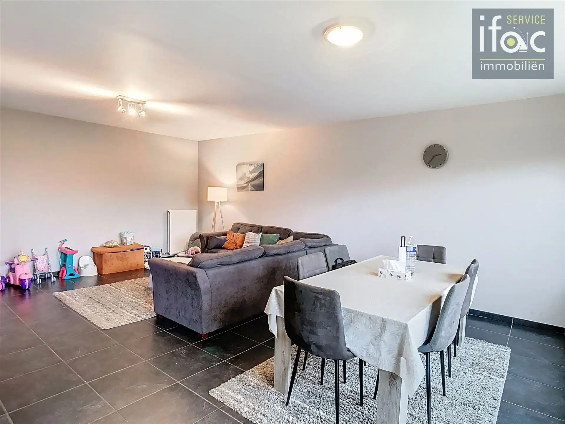 Duplexappartement met autostaanplaats foto 2