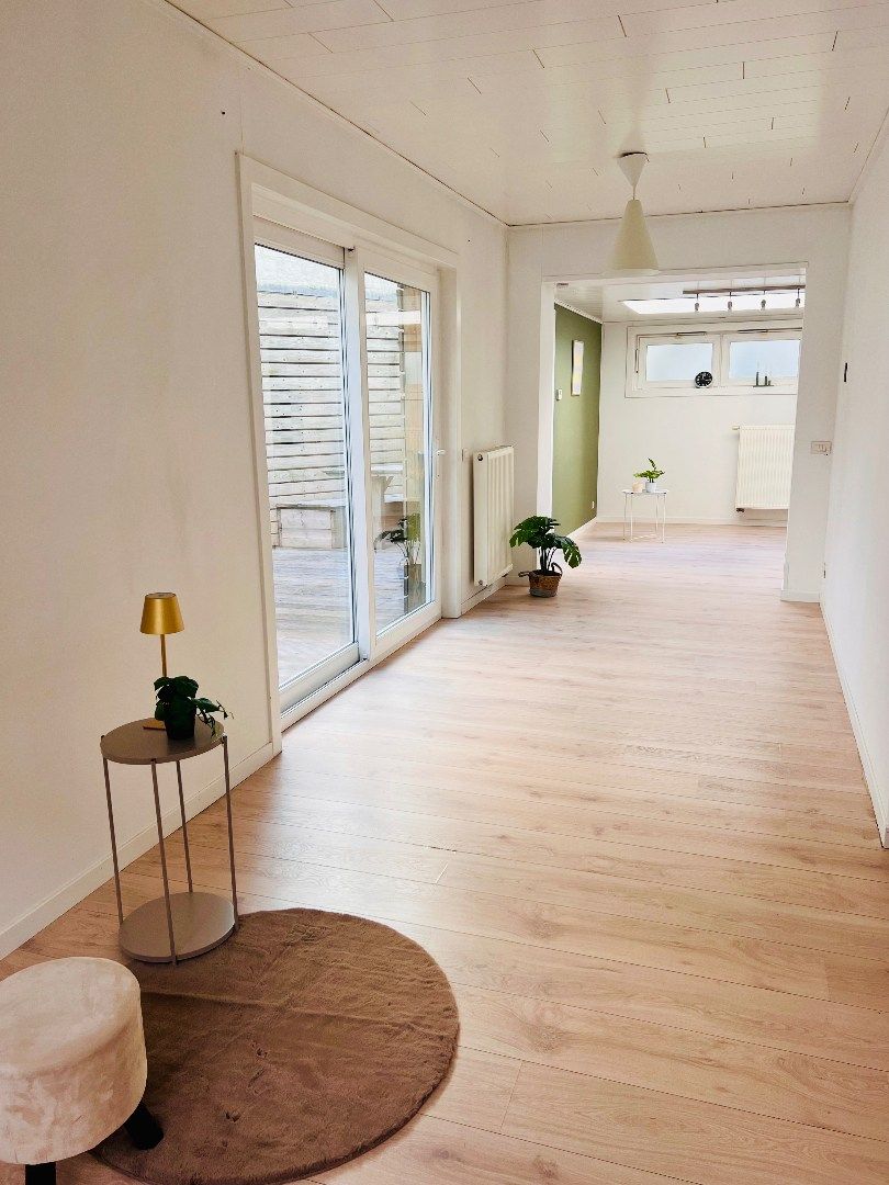 Instapklare woning met tuintje en garage in hartje Gent foto 2