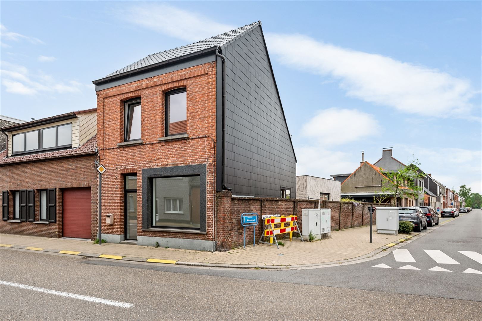 ()=>{if(producerUpdateValueVersion(node),producerAccessed(node),node.value===ERRORED)throw node.error;return node.value} Essenhoutstraat 135 - 2950 Kapellen