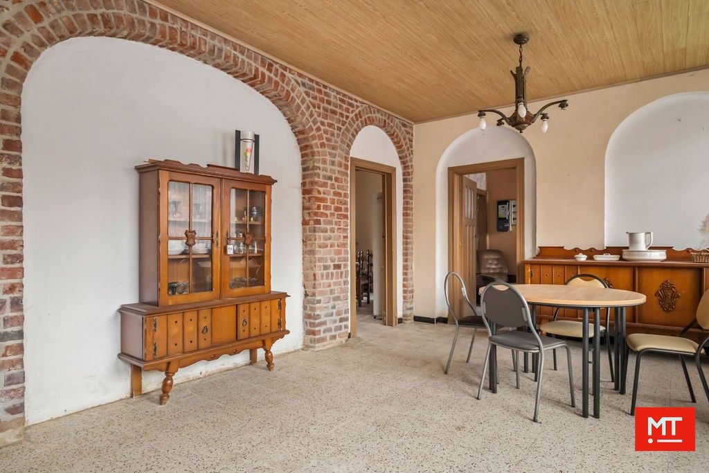 Te renoveren alleenstaande woning in de dorpskern van Wulvergem (Heuvelland) foto 5