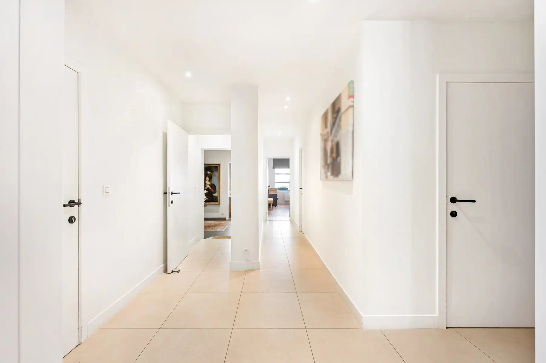 Grote woning met tal van mogelijkheden foto 22
