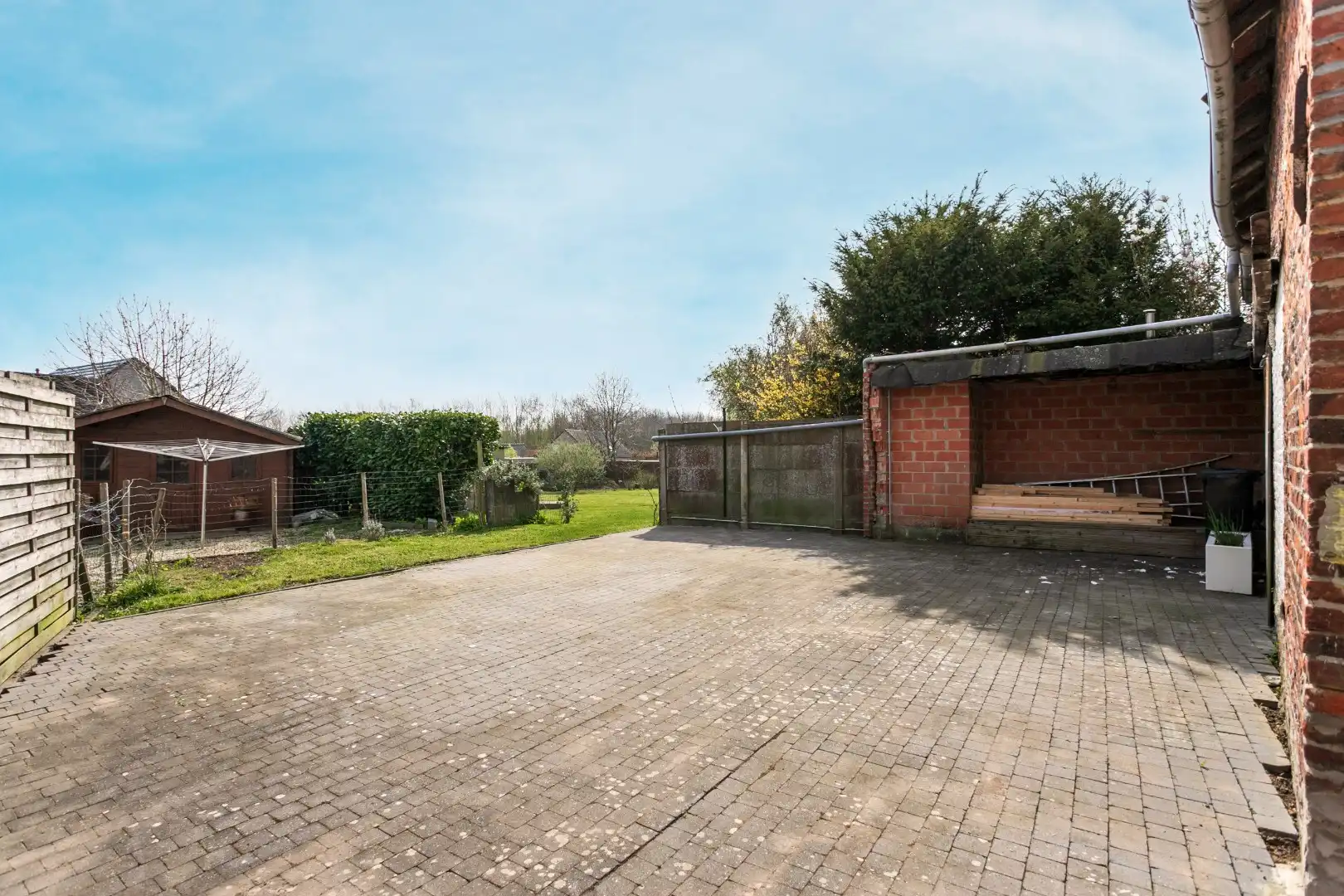 Energiezuinige woning met 3 slpk, garage en tuin foto 17