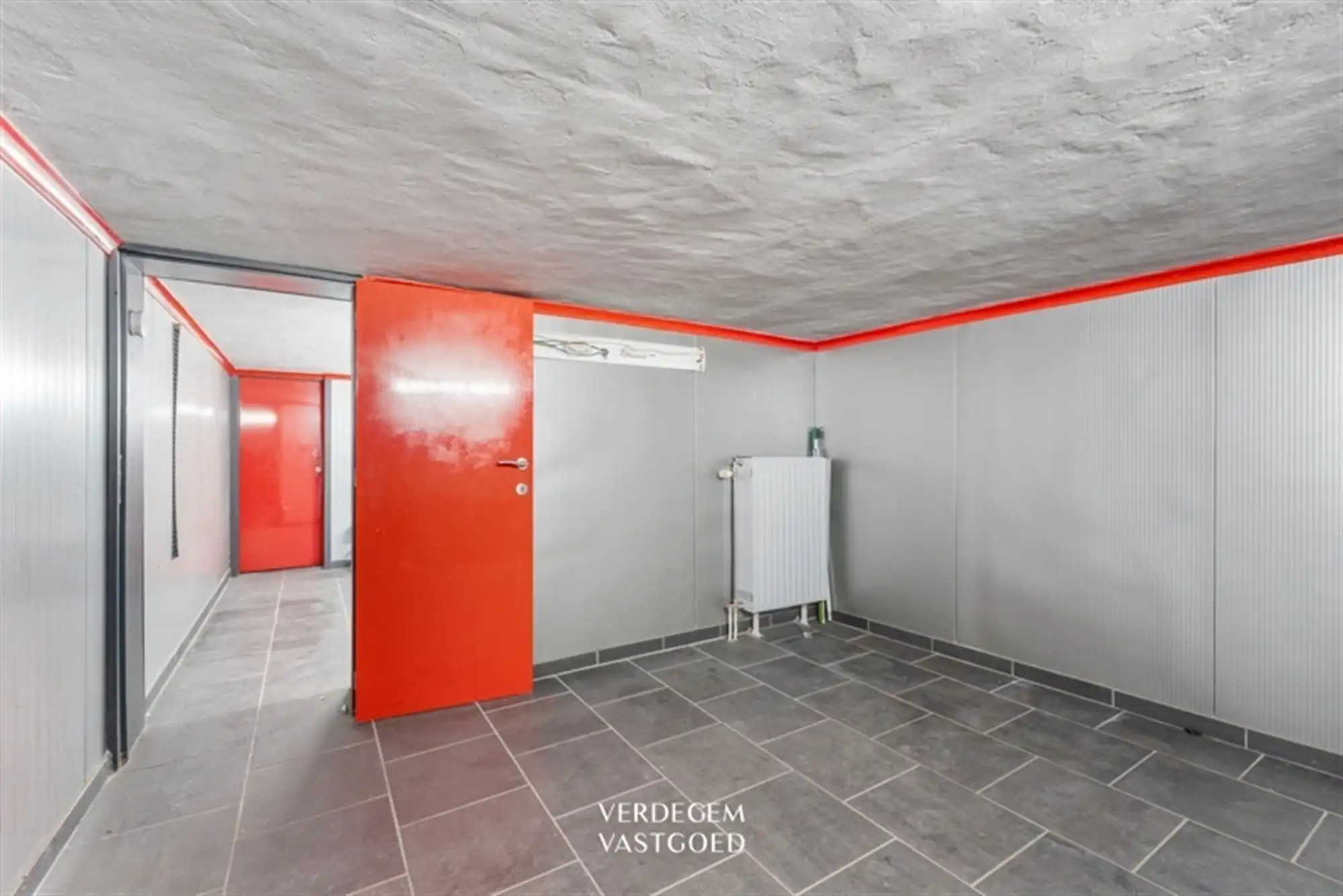 Handelsruimte of atelier met mooi woongedeelte in hartje Zelzate foto 17