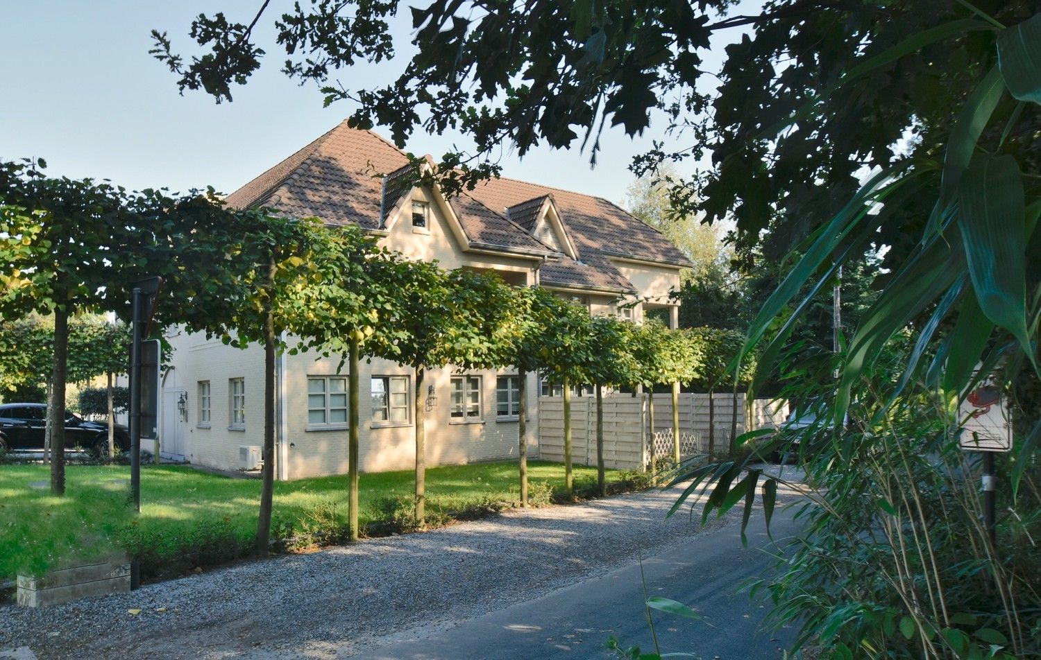 Stijlvol appartement in een tijdloze exclusieve residentie in het groene Bokrijk foto 19