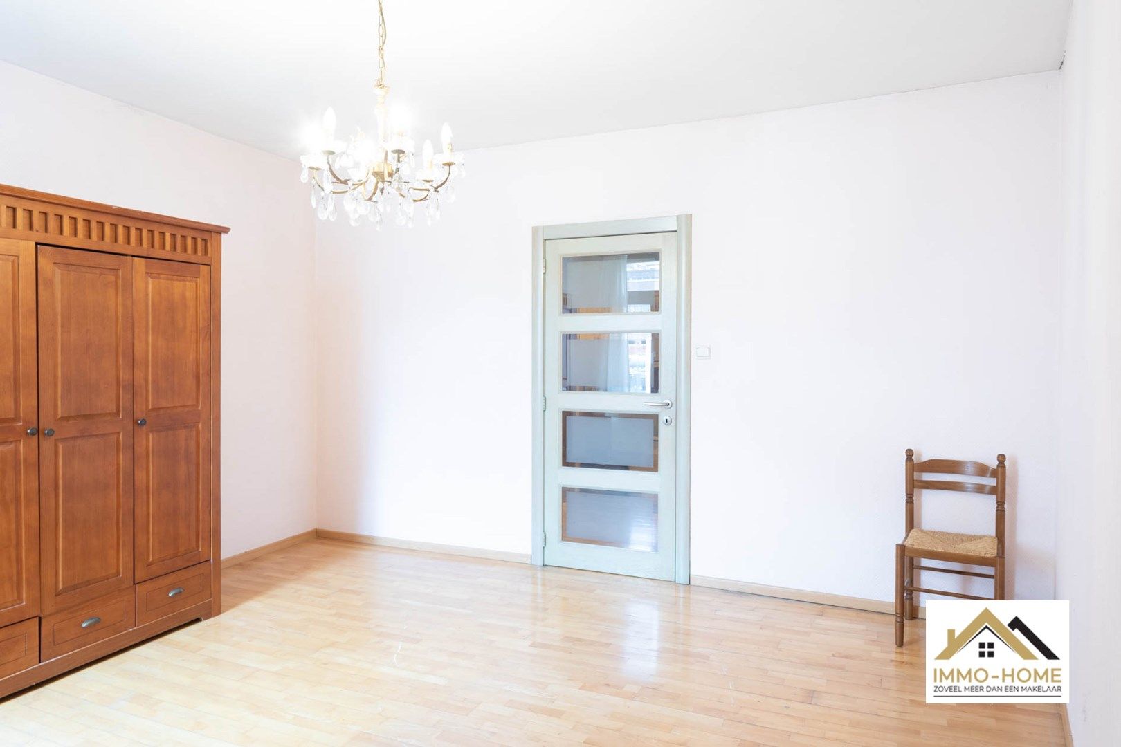 Zeer ruime woning met veel potentieel!  foto 13