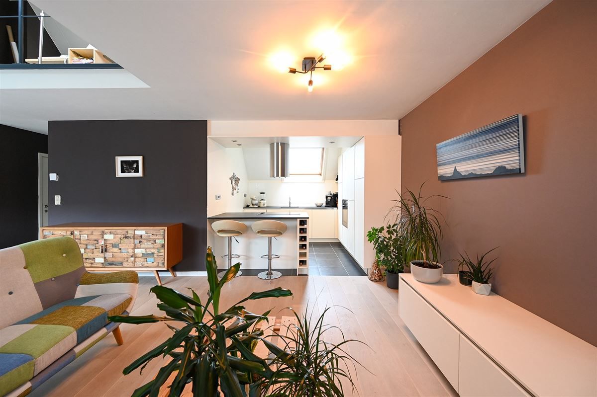 Prachtig duplex-appartement met 2 slaapkamers en garage foto 9