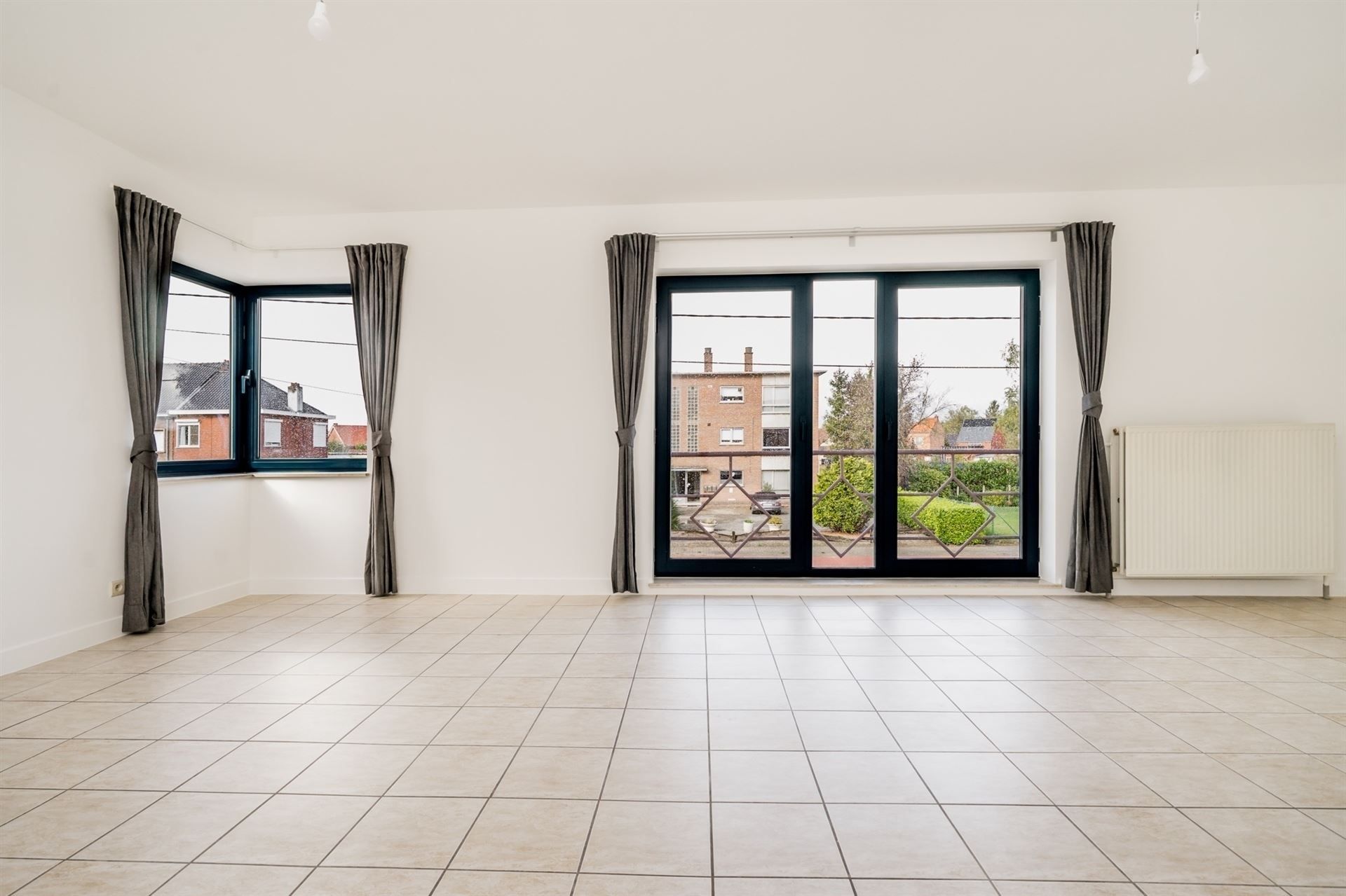 Instapklaar appartement met 2 slaapkamers en een privétuin foto 4