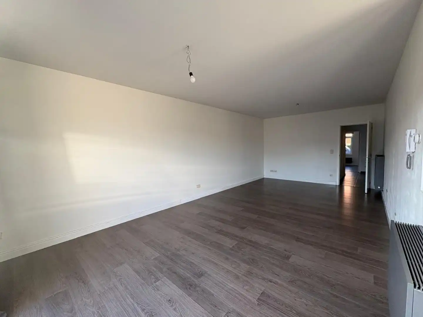 Ruim, energiezuinig appartement met 2 slpks, groot terras en autostaanplaats!  foto 2