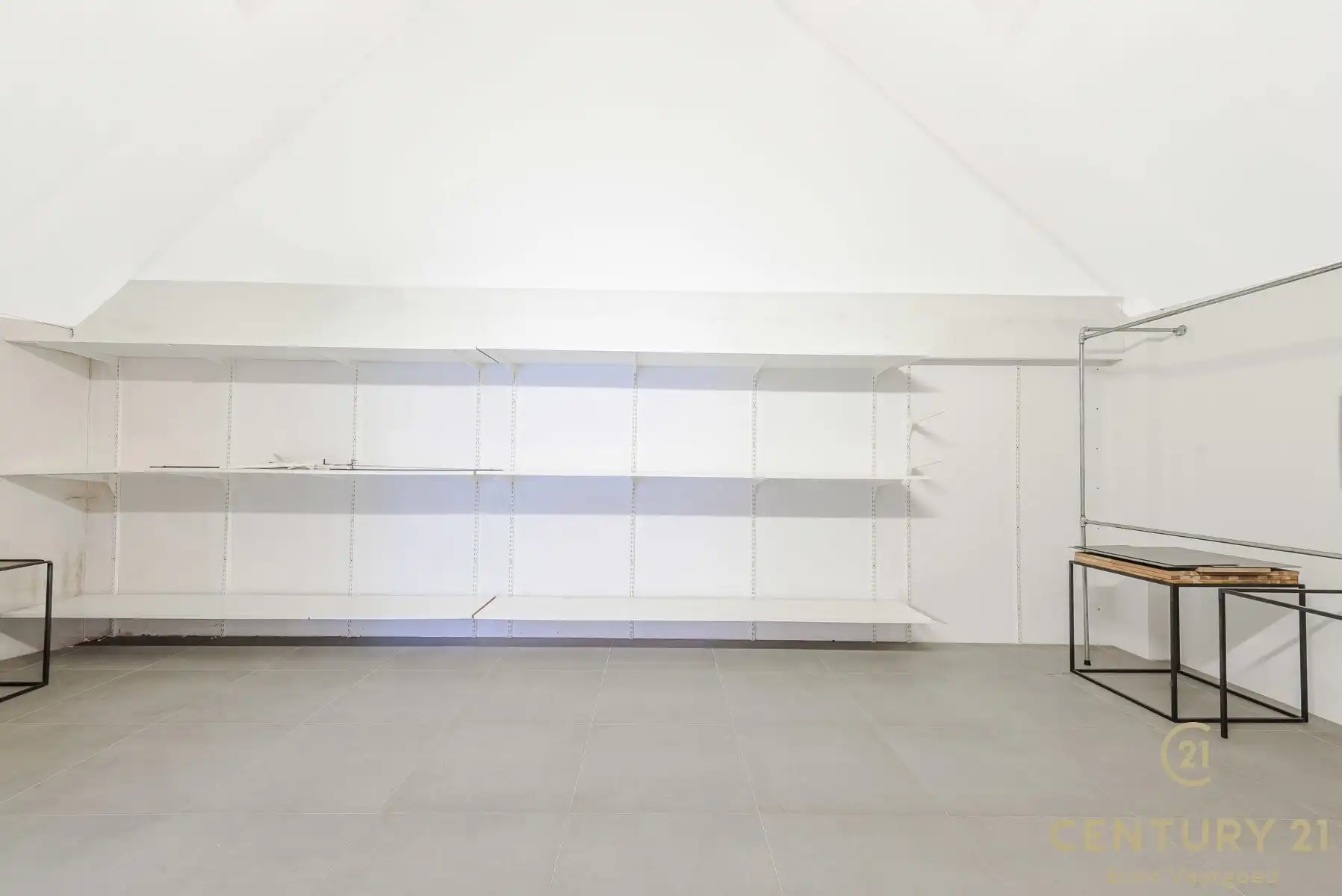 Instapklare handelsruimte in hartje Oud-Turnhout foto 18