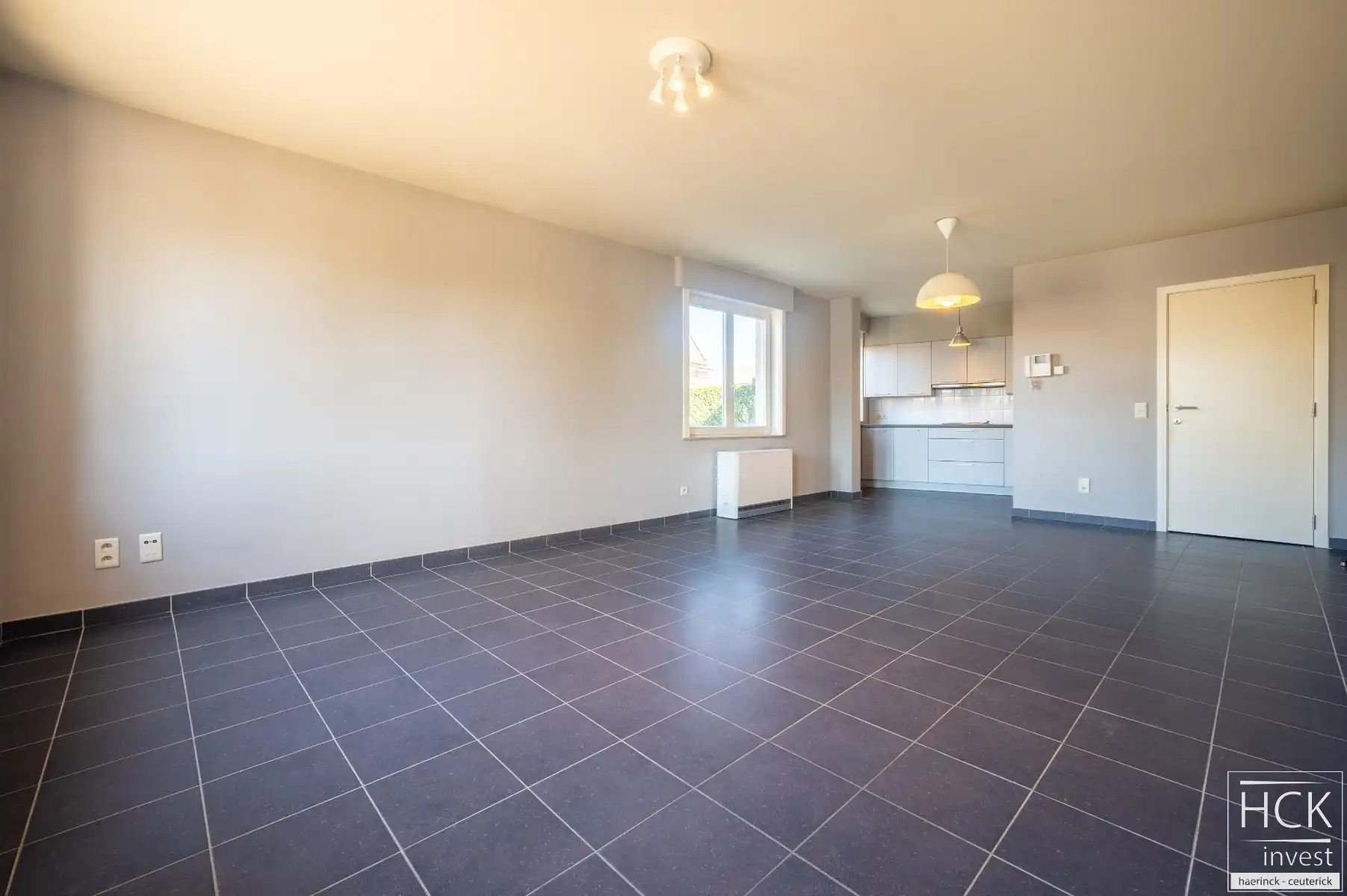 OUDENAARDE - Knap appartement met 2 SLPK. op topligging te Eine foto 4