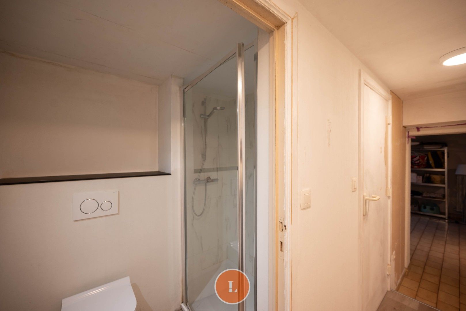 Charmante gerenoveerde halfopen woning met karaktervolle gevel foto 19