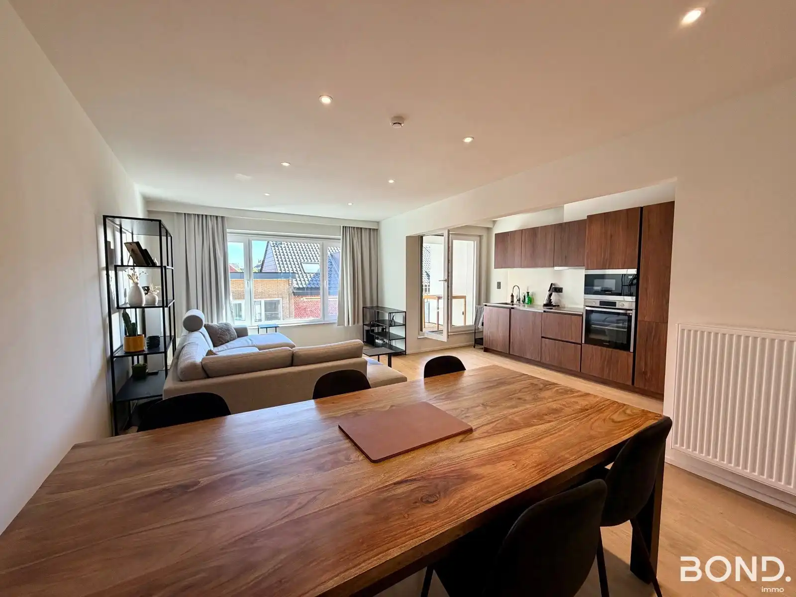 Luxueus gemeubeld appartement in hartje Leuven! foto 3