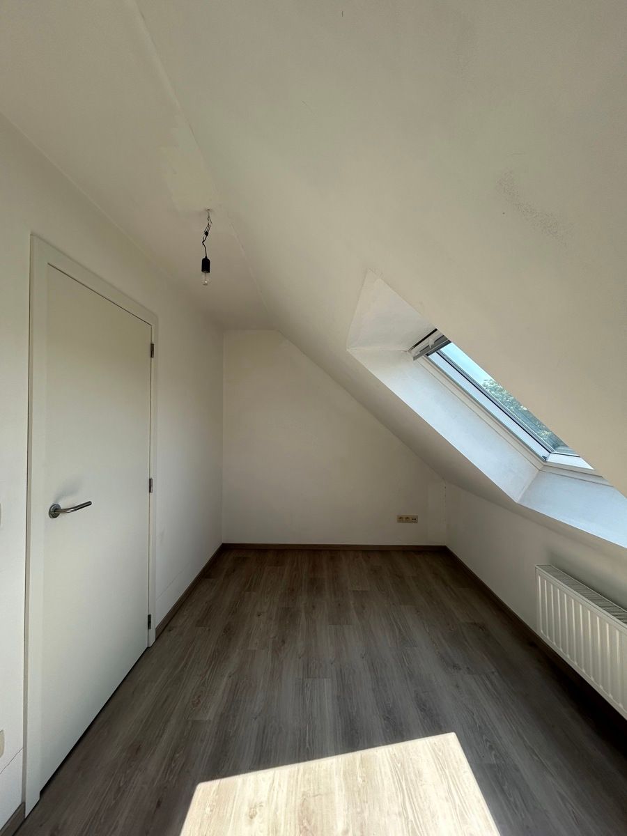 Appartement te huur foto 11