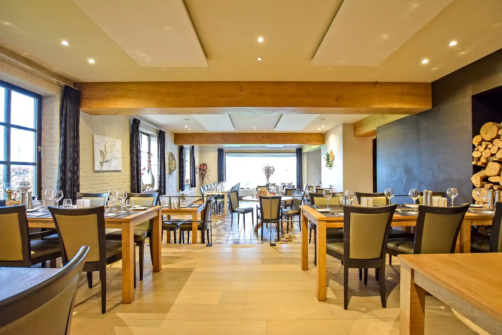 Restaurant met privéwoning en 2 B&B-kamers op 4.370 m² foto 12