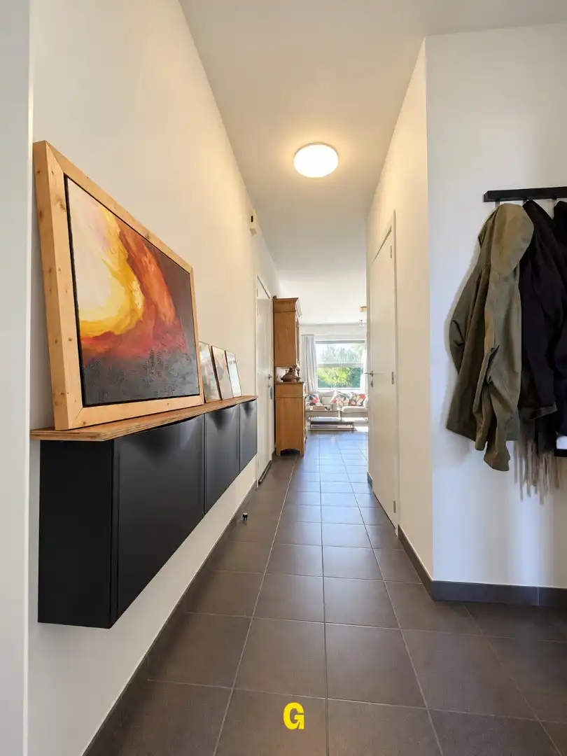 Instapklaar appartement met 1 slaapkamer en prachtig terras in hartje Hoeselt foto 4