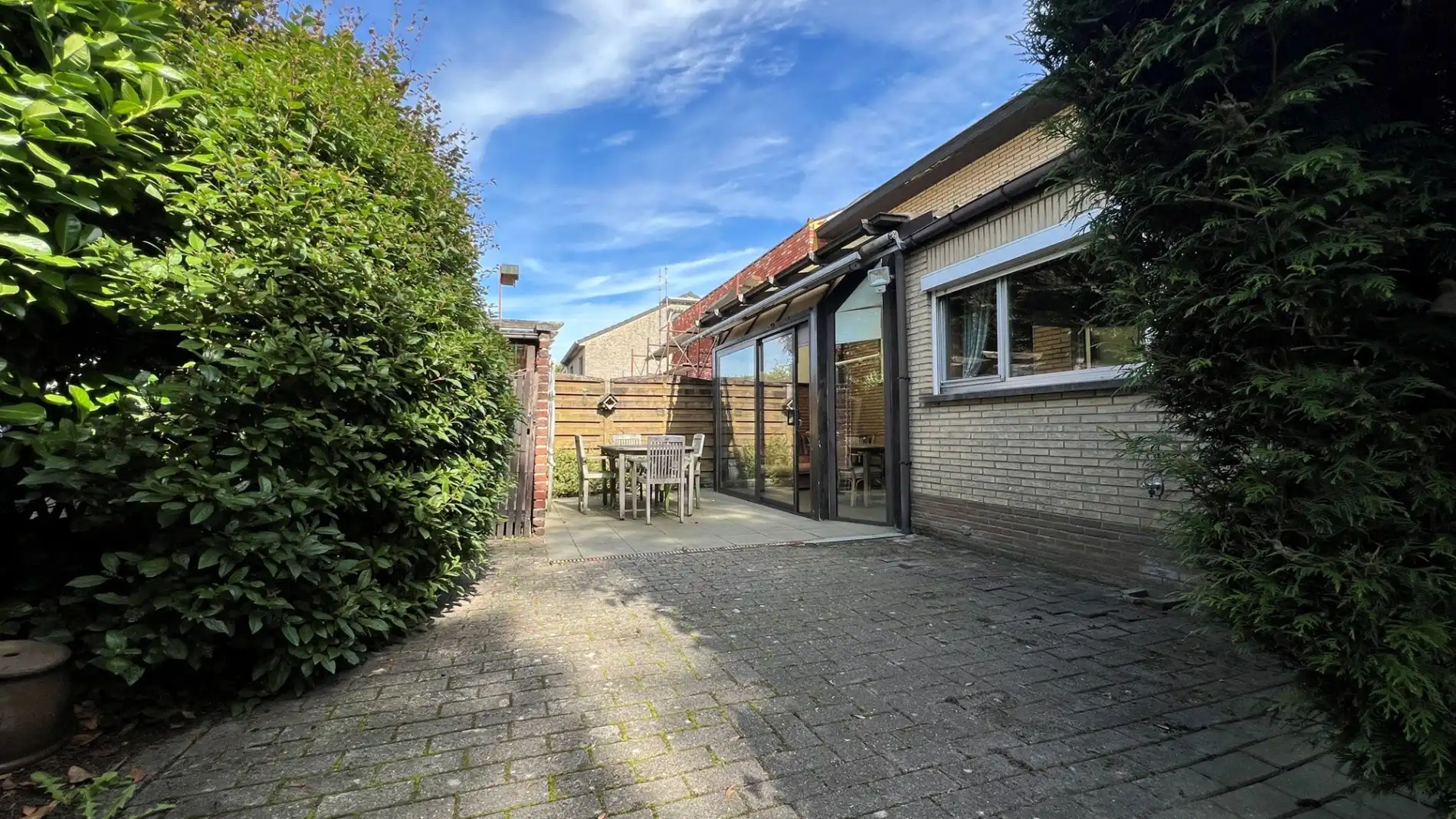 HOB te Diest: 4 slpks - tuin - garage - carport foto 9