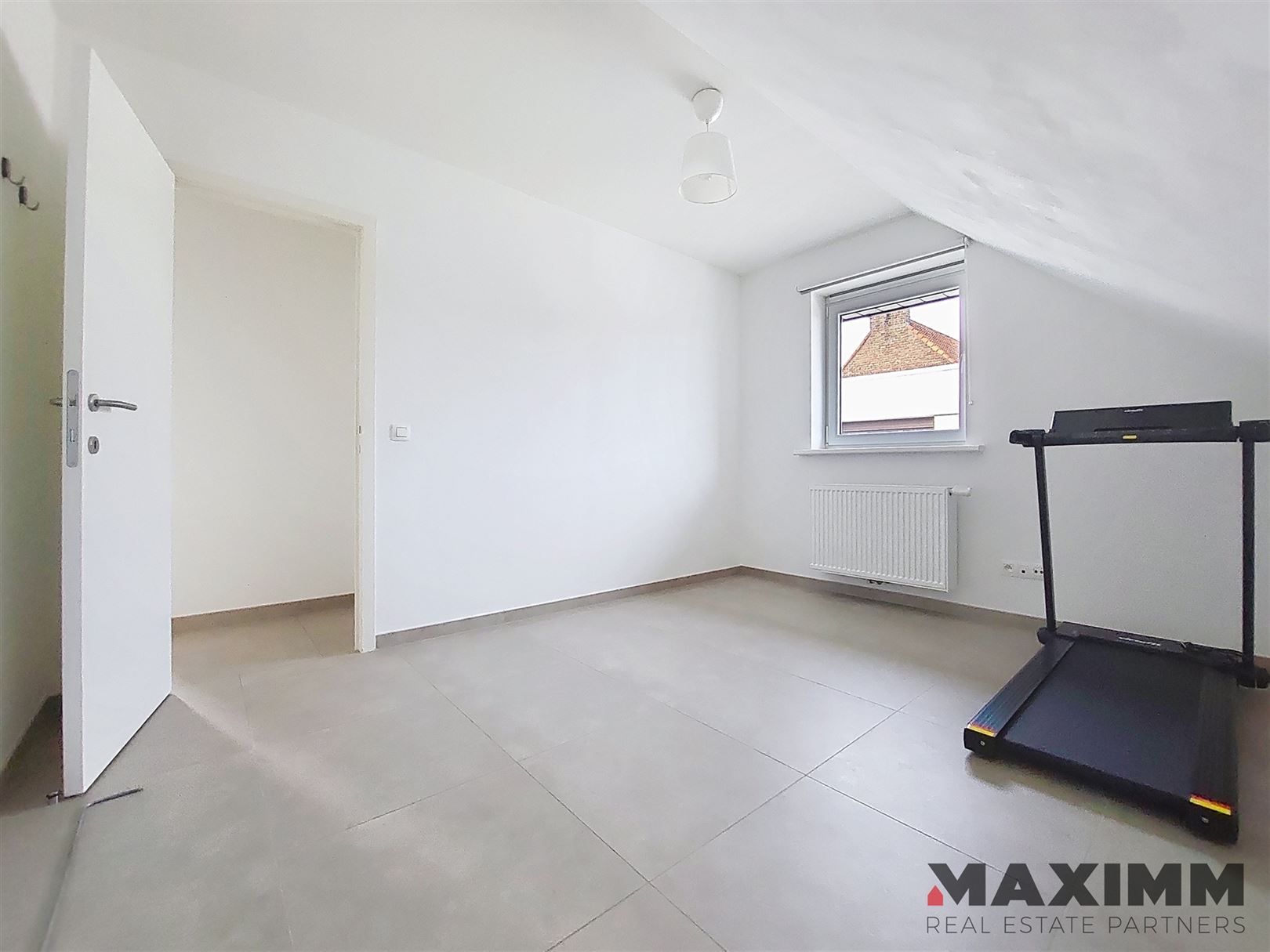 Rustig gelegen goed onderhouden 1 slk appartement  foto 6