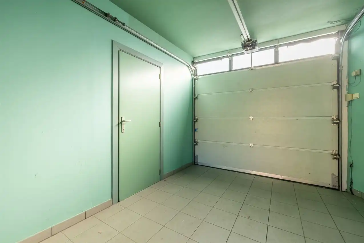 Bel-etage woning in centrum Zichem met 3 slpk en garage foto 5