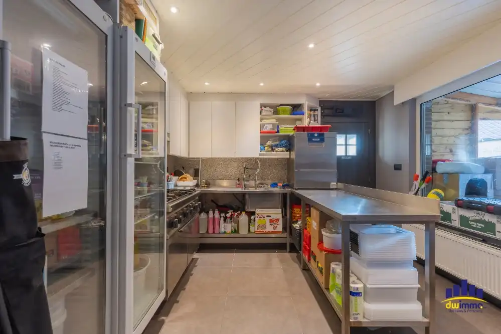 Overname frituur met woonst - op toplocatie in Nevele foto 7