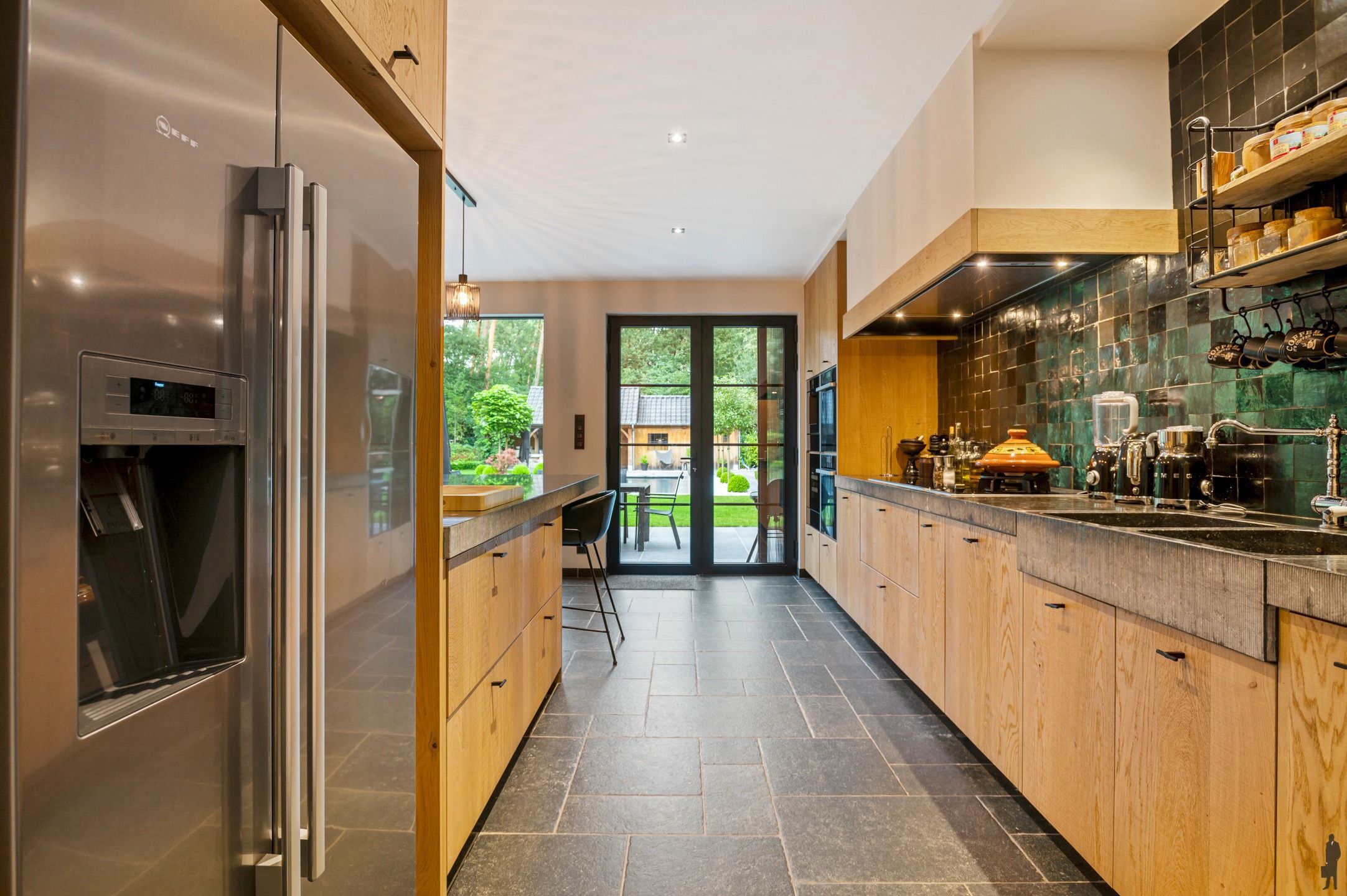Villa met prachtige tuin, zwembad en poolhouse! foto 12