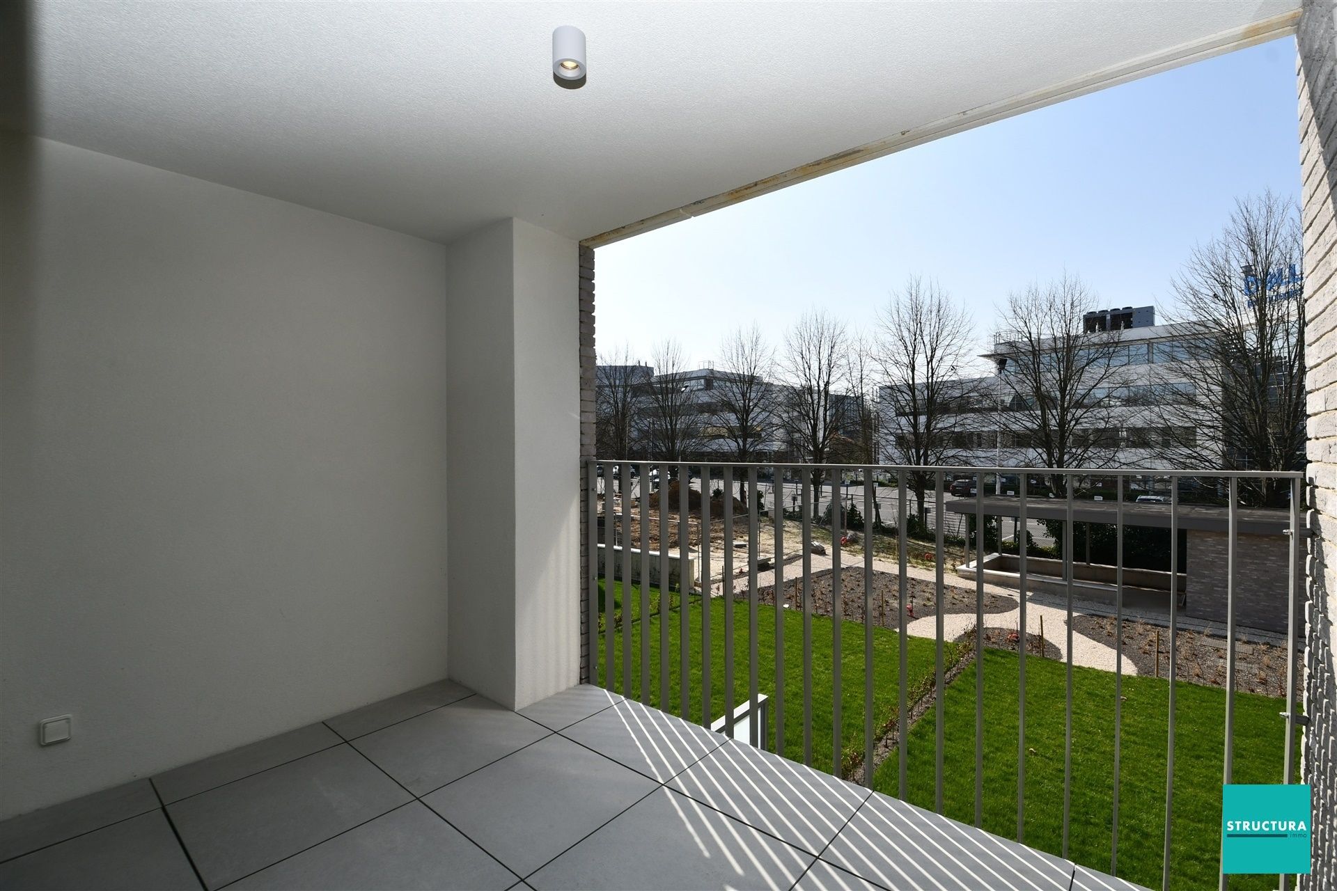 BEZOEKEN VOLZET - Appartement met twee slaapkamers, twee badkamers, terras, garage en kelder foto 4