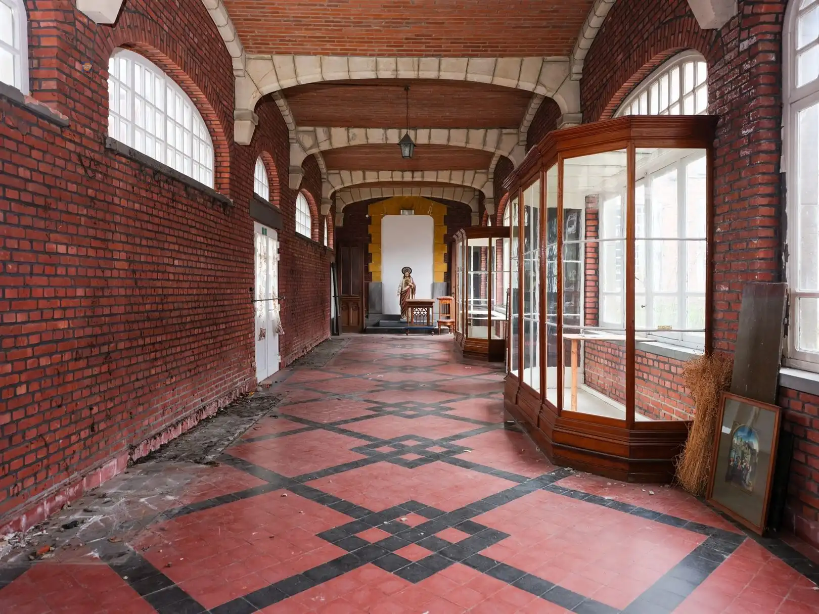Uniek historisch klooster met uitzonderlijk ontwikkelingspotentieel in centrum Sint-Truiden foto 23