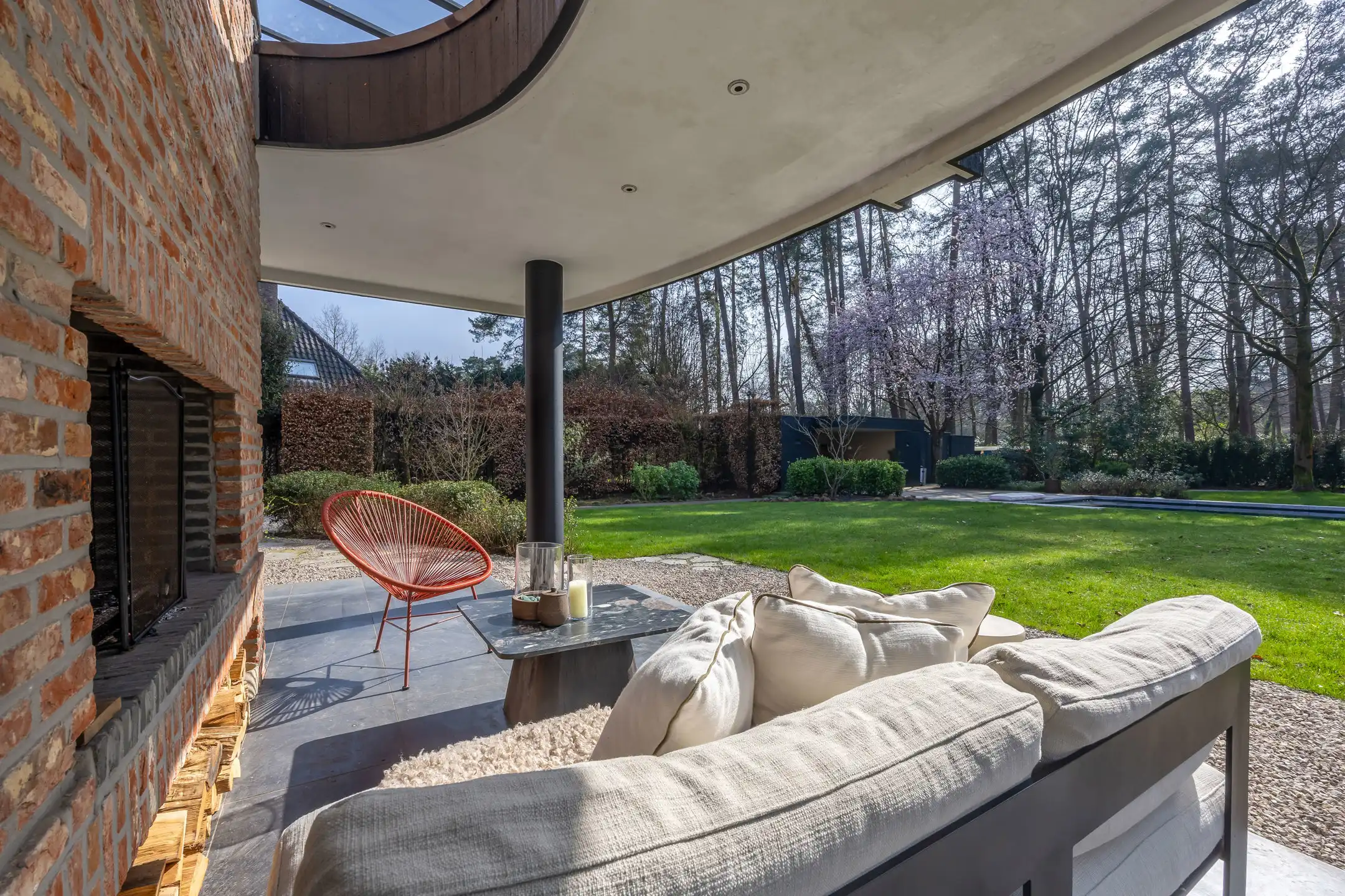 Architectenvilla met zwembad en ZW tuin in Hof Ter Linden foto 23