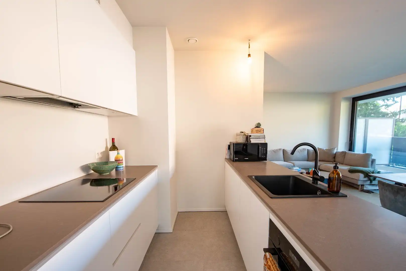 Nieuwbouw appartement in prachtige residentie foto 9