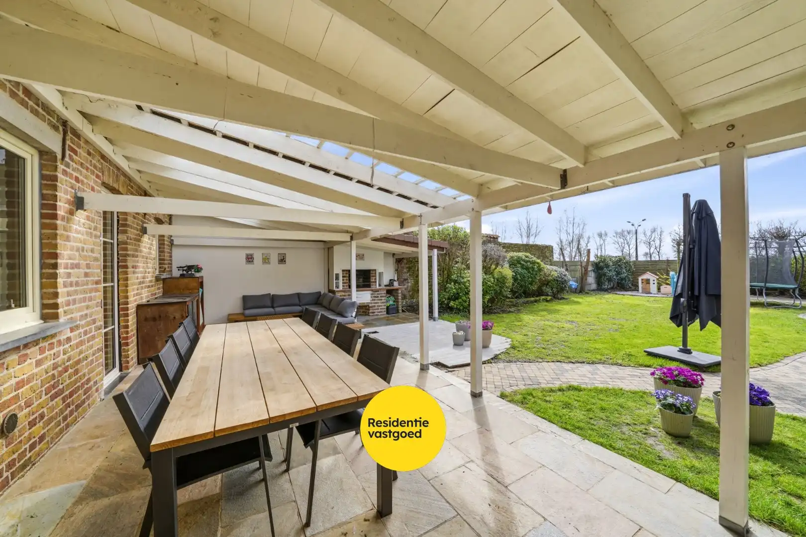 Karaktervolle halfopen bebouwing met multifunctioneel bijgebouw  in Westkerke foto 14