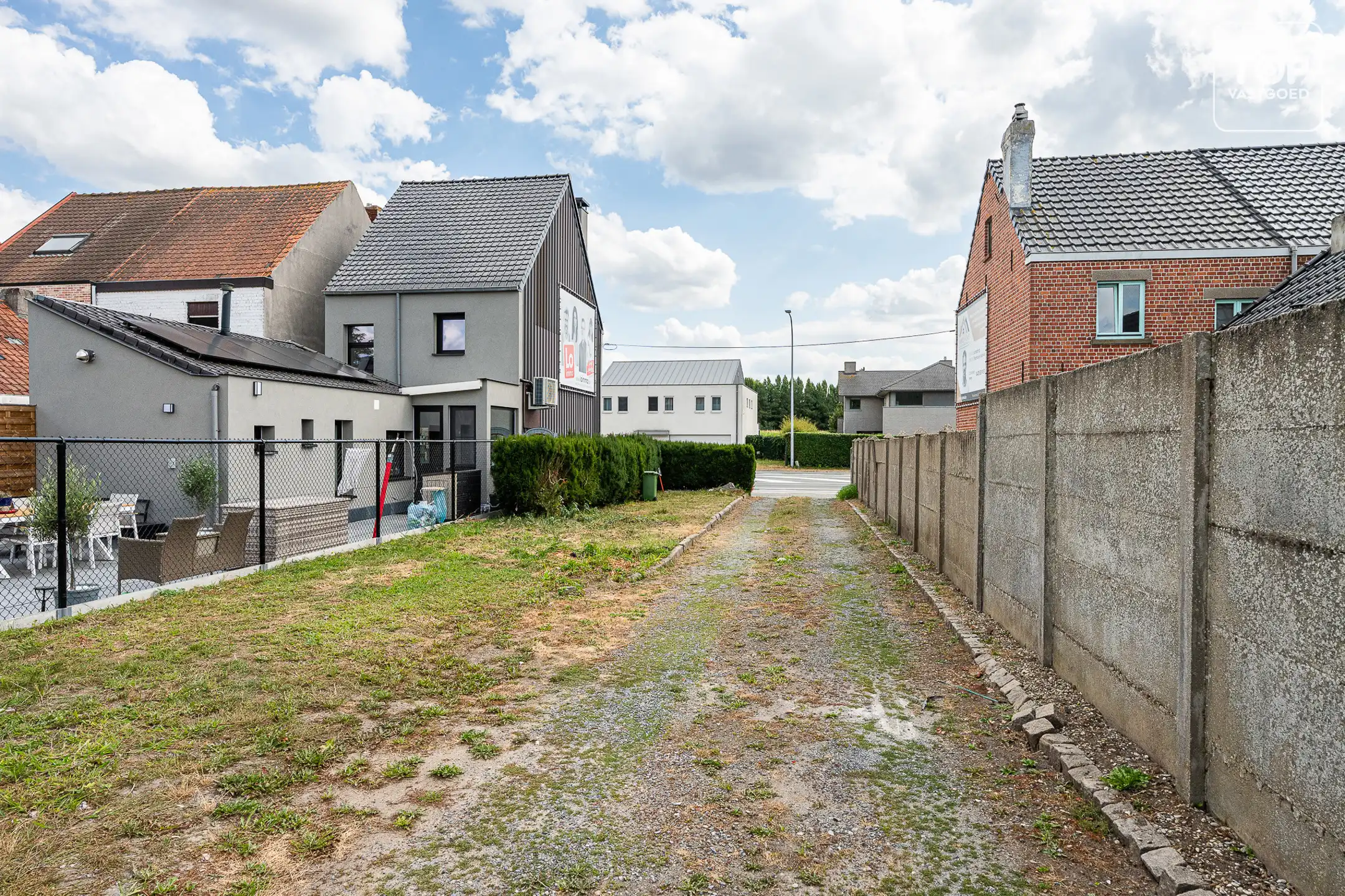 Ruime bouwgrond 1141m² op strategische ligging foto 4
