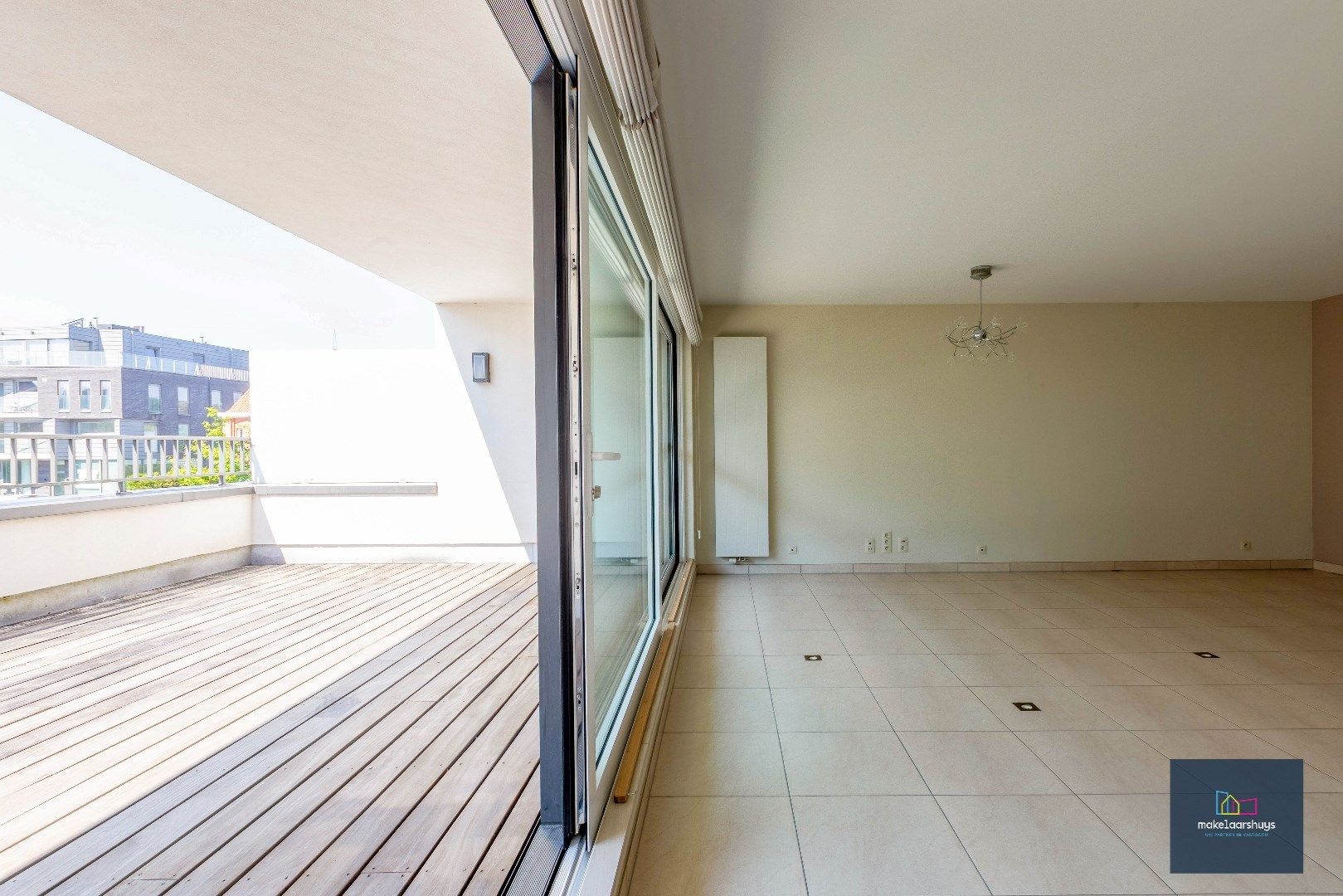 2-slpk app met terras, staanplaast en garagebox nabij centrum Merelbeke  foto 6