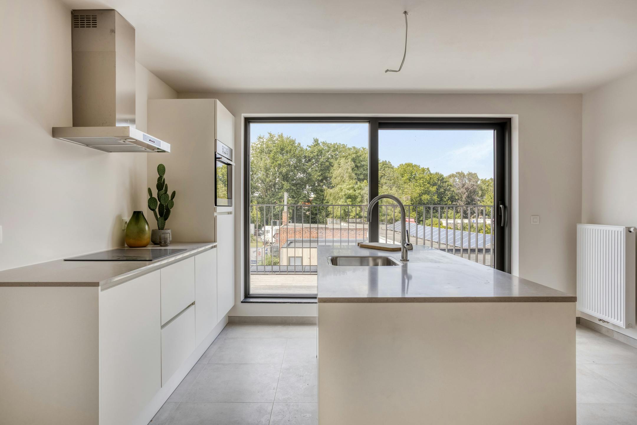 INSTAPKLAAR BEN-APPARTEMENT MET 2 SLAAPK. IN BAZEL EN TERRAS foto 15