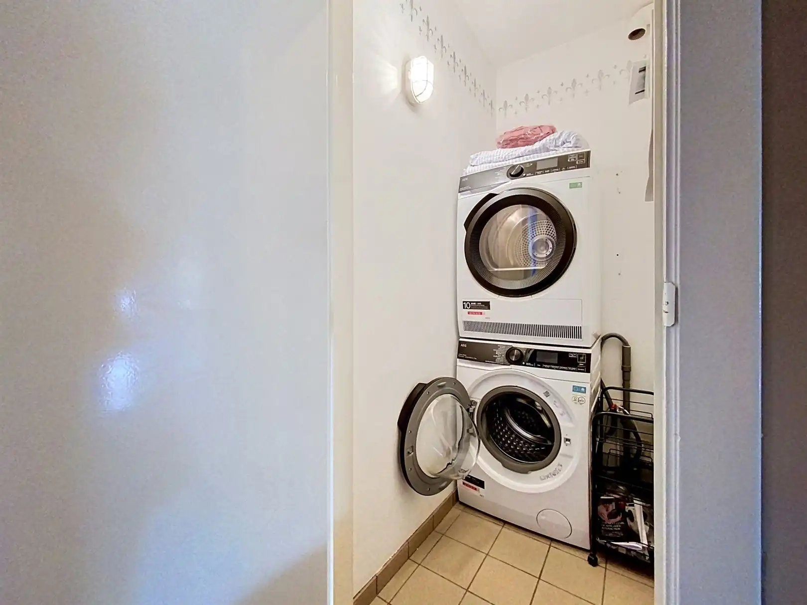 Instapklaar appartement nabij centrum Brasschaat foto 8