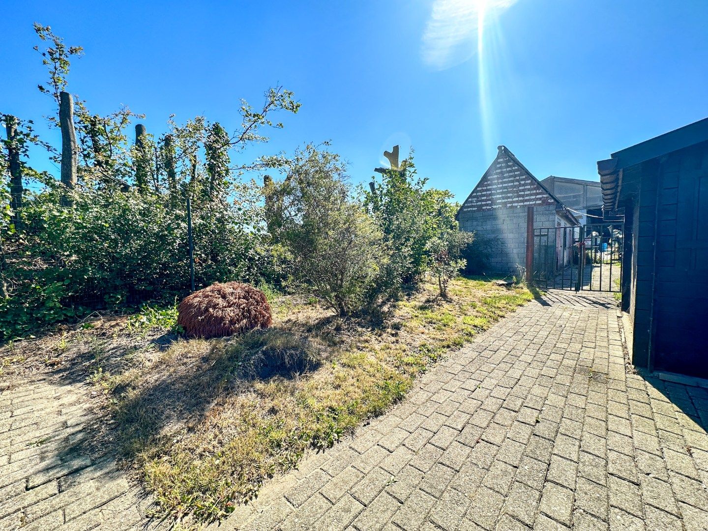 Gezinswoning met diepe tuin en bijgebouw(en) en stalling, op een perceel van 524 m²,  Torhout. foto 35