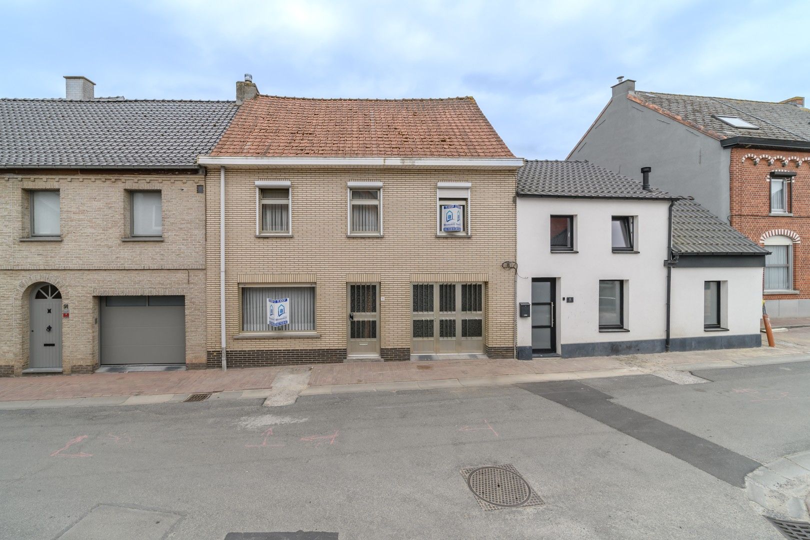 Te renoveren gezinswoning met tuin te Mere foto 28