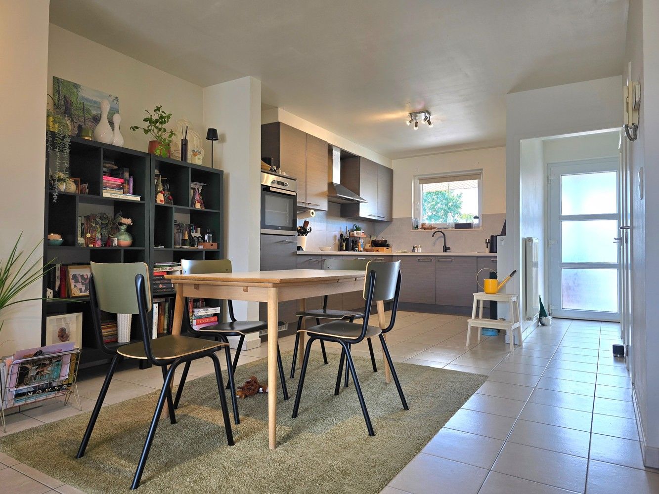 TE KOOP : instapklaar duplex-appartement met ruim terras en autostaaplaats te Heusden-Zolder foto 4