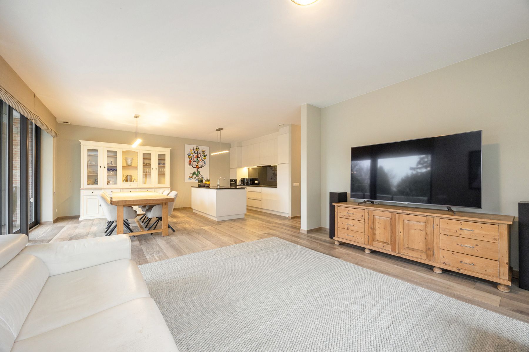 Luxe villa appartement in een kleinschalige residentie met lift. foto 3