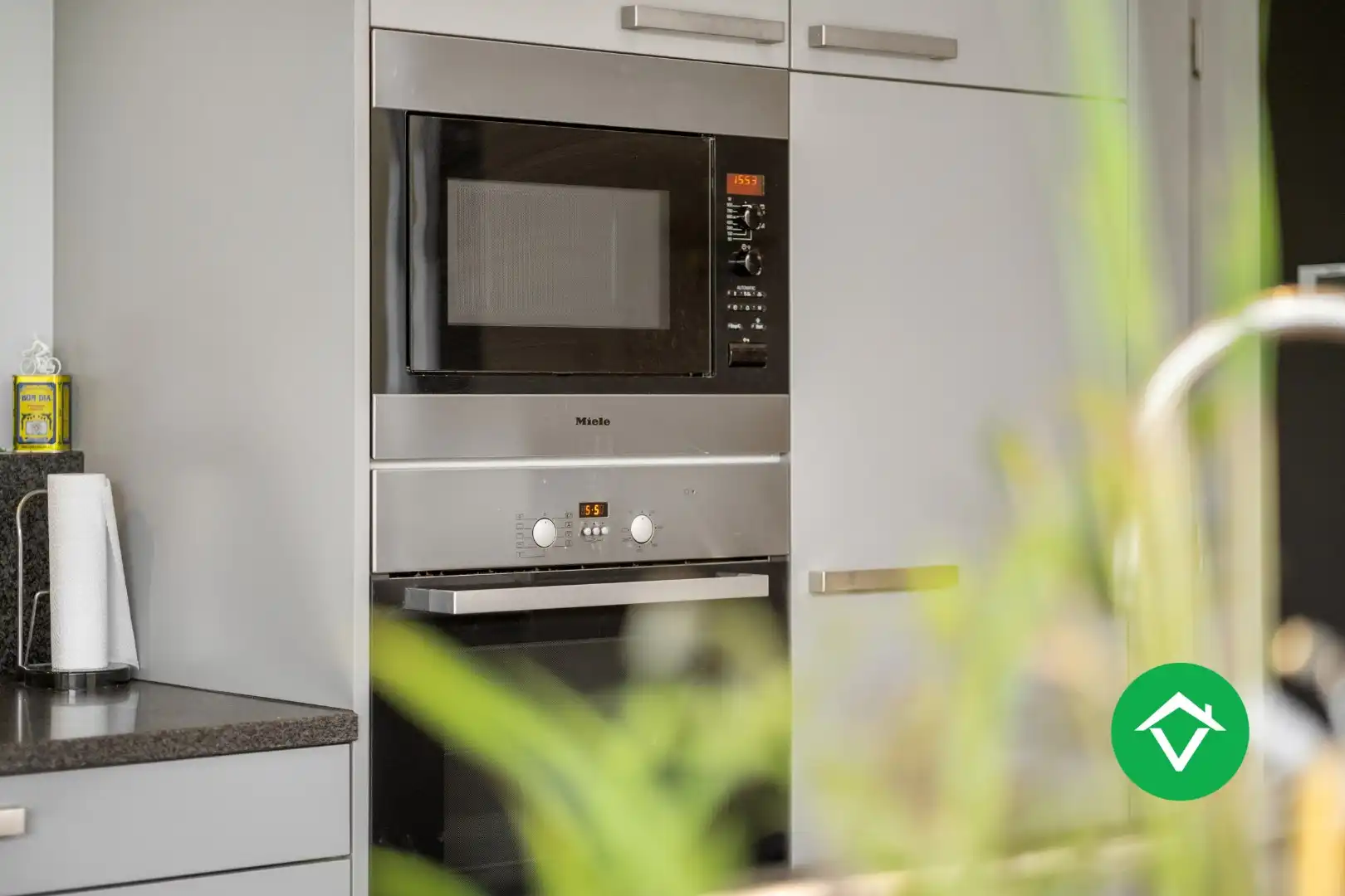 Instapklare woning met 4 slaapkamers en garage te Koekelare foto 8