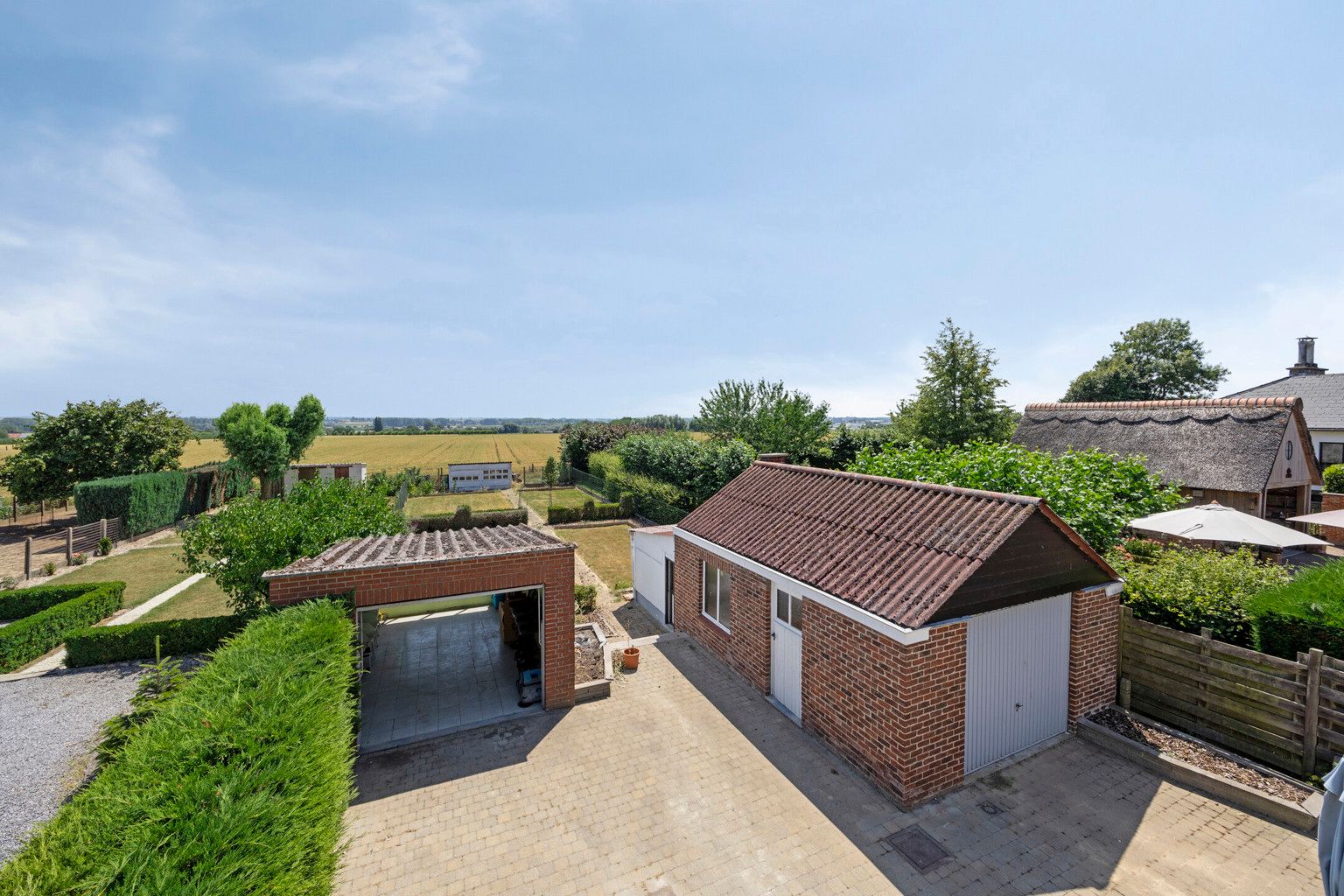 instapklare, volledig gerenoveerde woning met tuin in Tienen foto 28