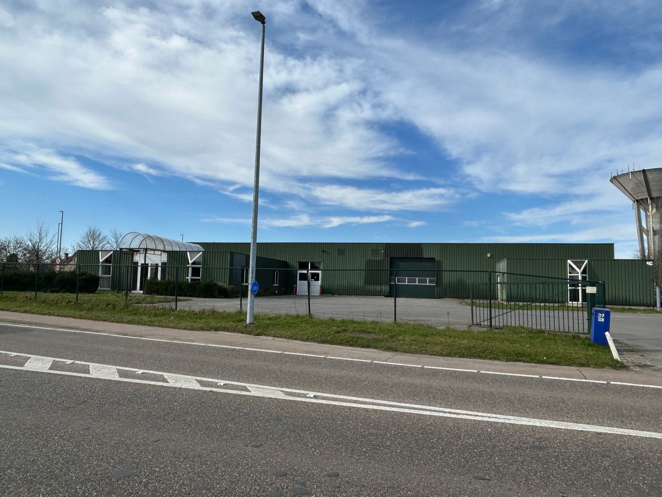 Commerciële ruimte te huur foto 2