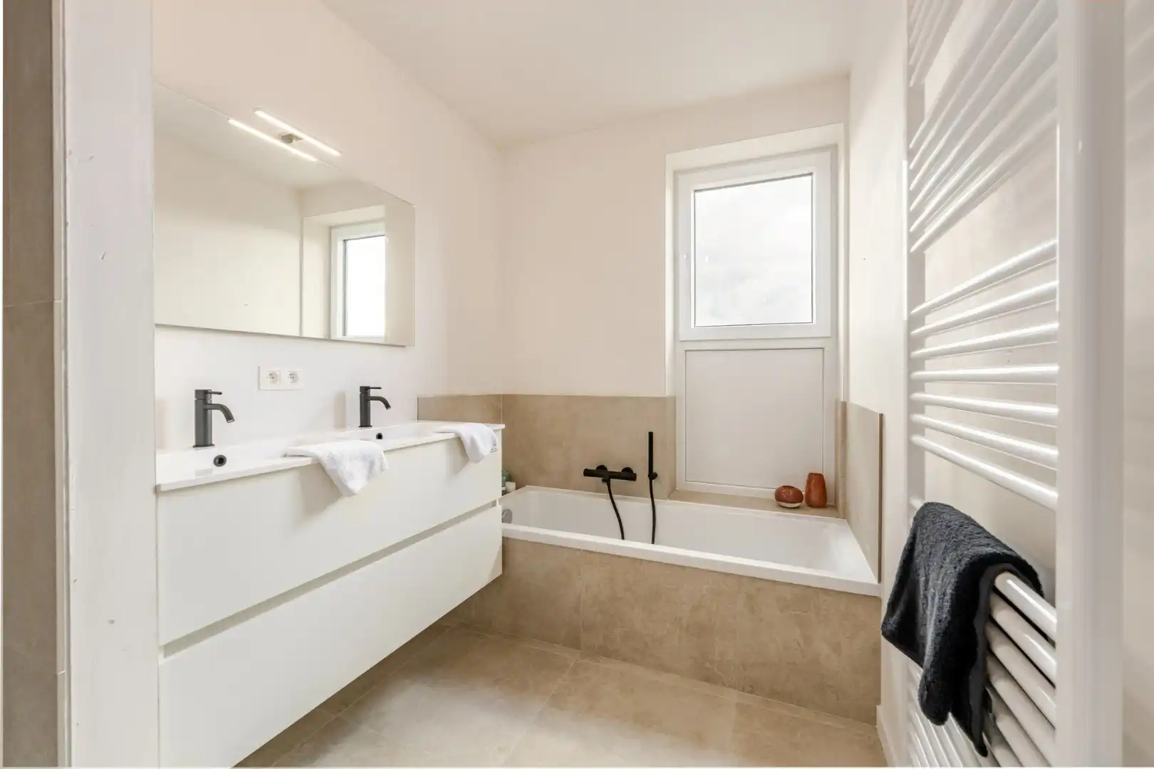 Half open nieuwbouwwoning - 6% BTW mogelijk! foto 17