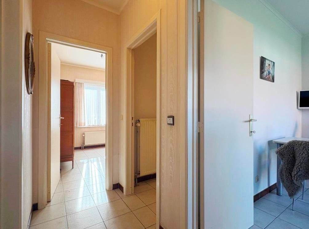 Verzorgde vrijstaande woning met zonnige tuin. foto 10