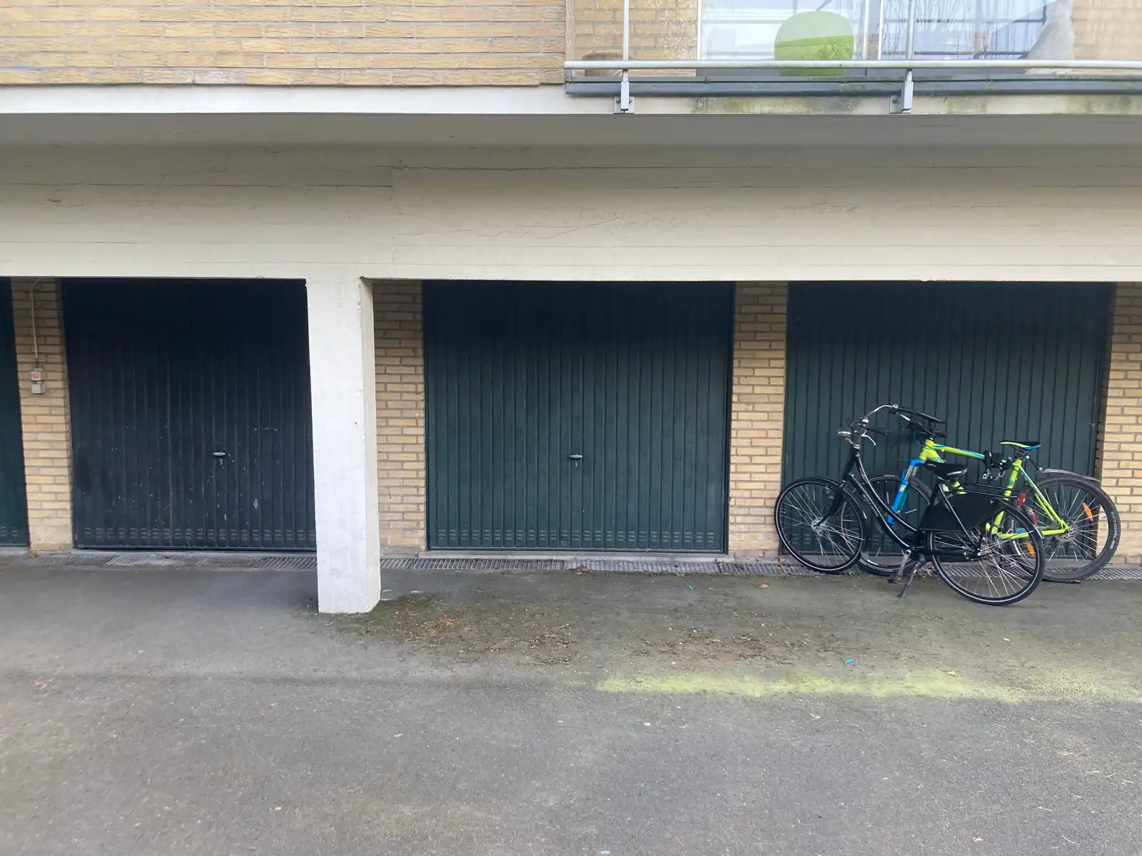 Instapklaar appartement met garage foto 17