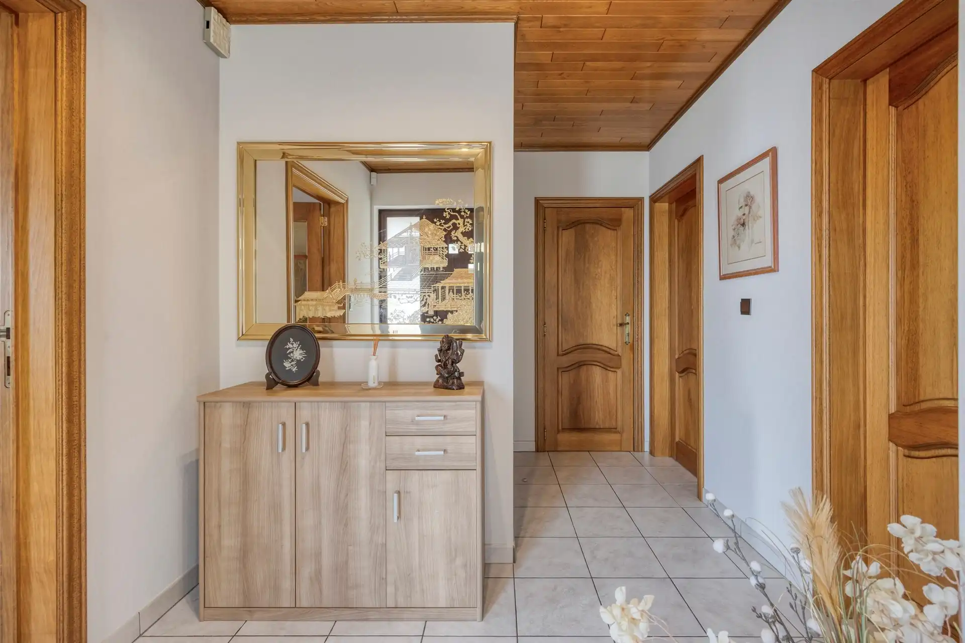 Zeer nette bungalow woning foto 4