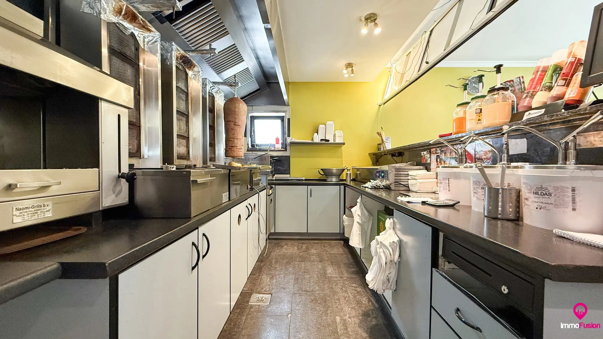 Unieke investeringskans: handelspand én appartement met tuin foto 9