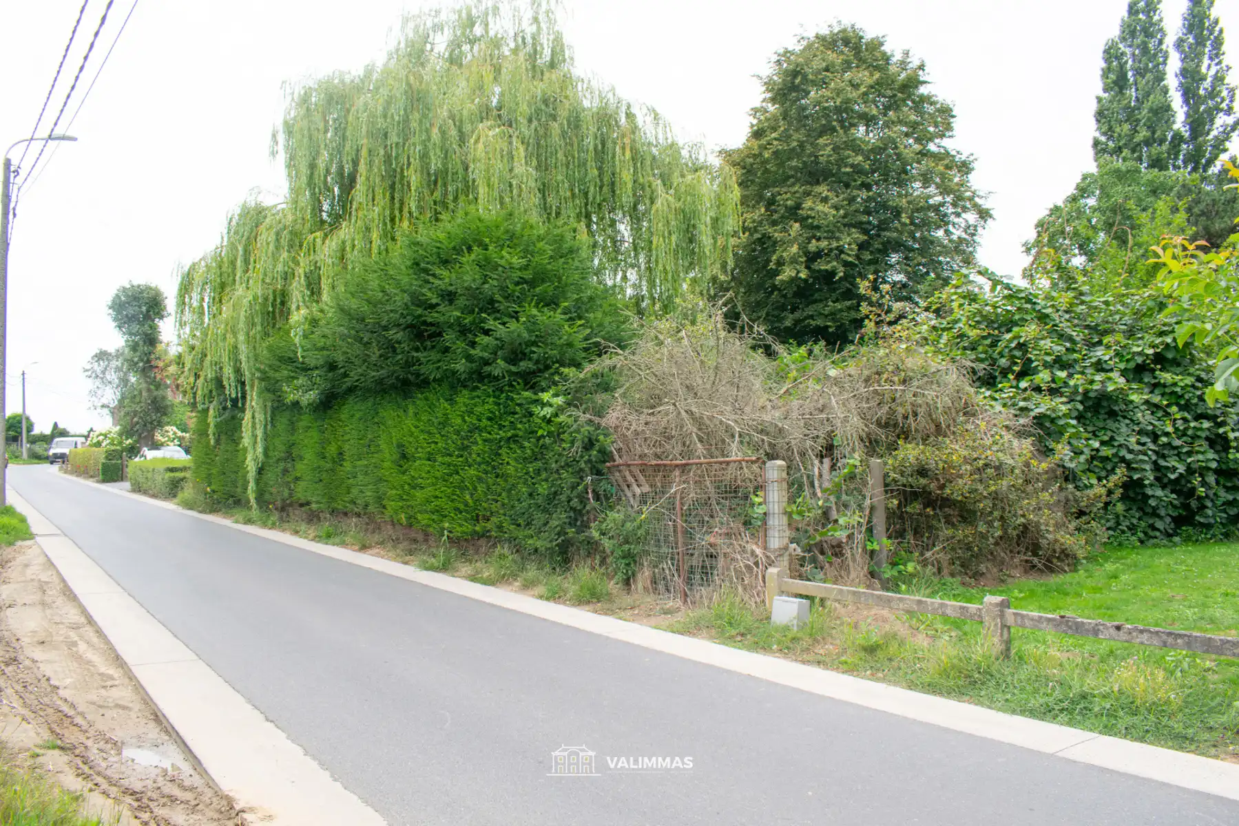 Prachtig gelegen grond in woonbied, ± 12 are 40 ca  foto {{pictureIndex}}